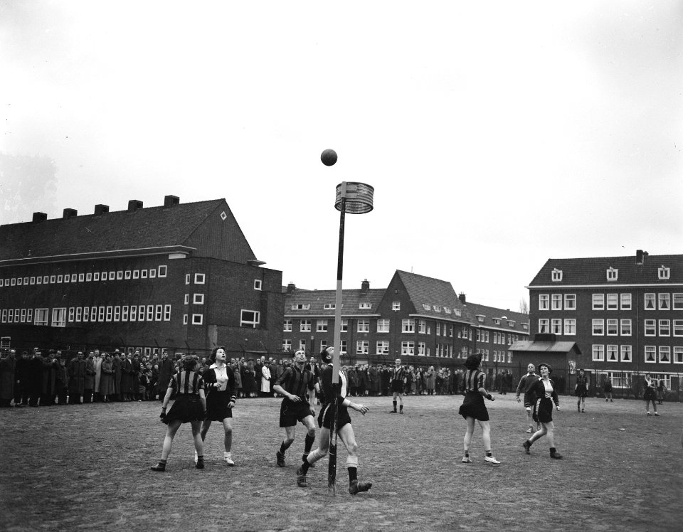 Korfbal Rohda tegen KZ 12-5, Bestanddeelnr 907-4611