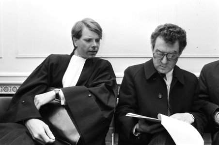 Kort geding voor Adamse rechtbank van econoom prof Heertje tegen de VARA naar aa, Bestanddeelnr 932-0601
