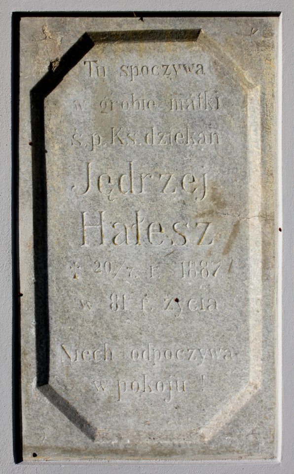 Kostel sv. Petra z Alkantary, Karviná - náhrobek (2)