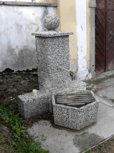 KOTOUŇ - kostel Nanebevzetí Panny Marie (léčivý pramen)