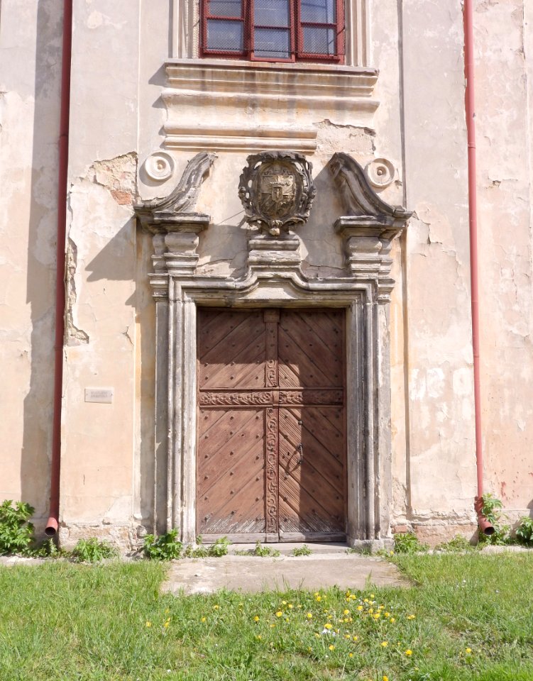Kostel svatého Petra a Pavla, Křemýž, zadní vchod, dveře