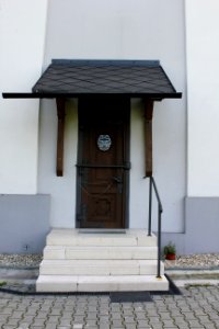 Kostel sv. Petra z Alkantary, Karviná - boční vchod