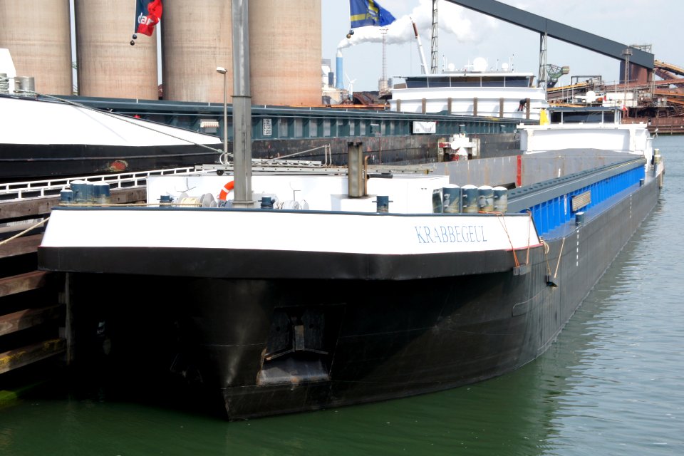 Krabbegeul - ENI 02325257 - Motorvrachtschip, Hartelhaven, Port of Rotterdam, pic2
