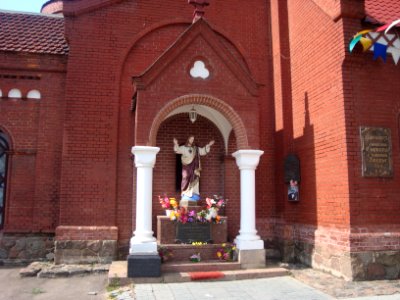 Kosciol Sw Szymona i Sw Heleny Minsk - 2013 AD b