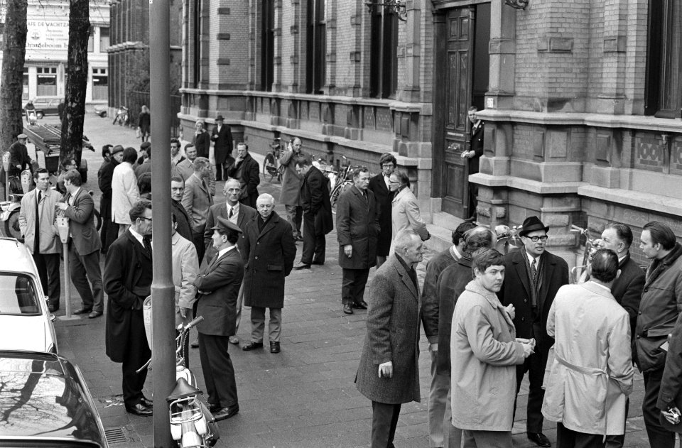 Kort geding van werkgevers tegen vakbonden i.v.m. sleepbootstaking, Rotterdam, Bestanddeelnr 924-2397