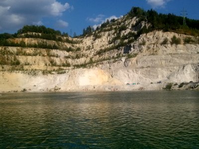 Kraľovany-Rieka (lom)