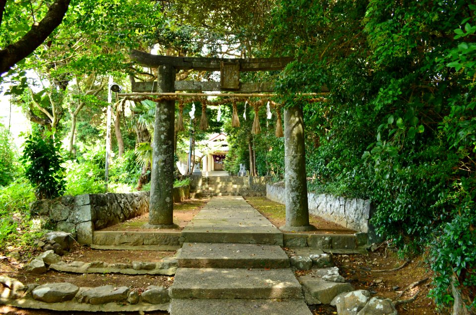 Kou-jinja (Iki), keidai-torii