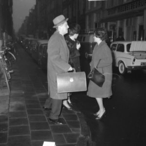 Kort geding Louise , de advocaat van Louise, mr. J.L. Maarsen, Bestanddeelnr 914-5439