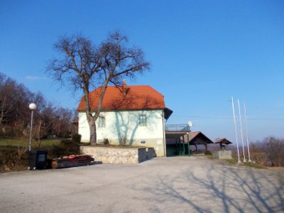 Krško Hunting Lodge 01