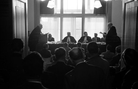 Kort geding tussen weekblad TV en de radio-omroepverenigingen te Arnhem, Bestanddeelnr 910-8882