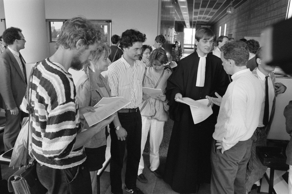 Kort geding landelijke studentenvakbond tegen de Staat om Harmonisatiewet ongeda, Bestanddeelnr 934-2935