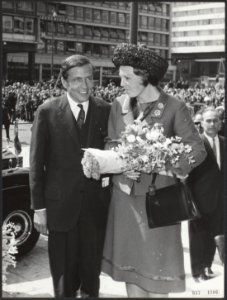 Koninklijk huis, prinsessen, prinsen, bezoeken, portretten, Beatrix, prinses, Cl, Bestanddeelnr 017-1106