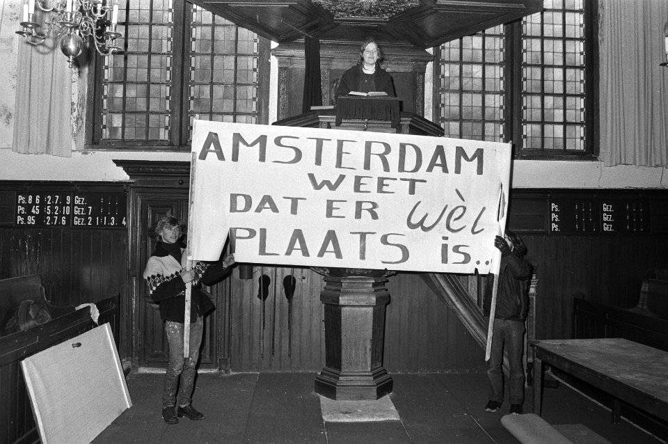 Kraakaktie op tweede Kerstdag door Kabouters en Aktie 70. De Petruskerk wordt ge, Bestanddeelnr 924-1269
