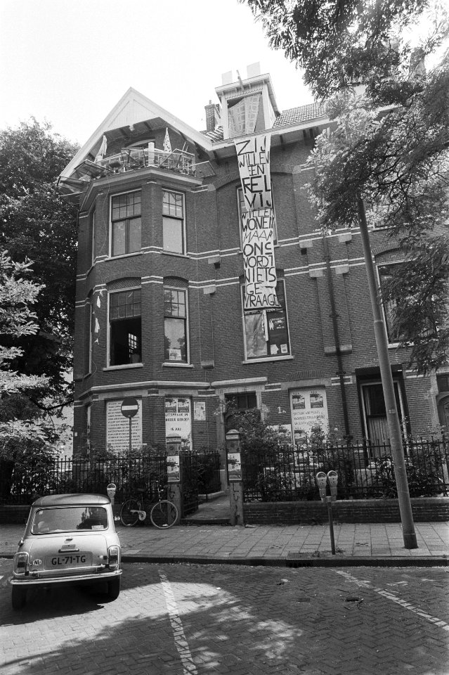 Kraakpand Lucky Luijk in Jan Luykenstraat in Amsterdam het gehele pand, Bestanddeelnr 932-2632