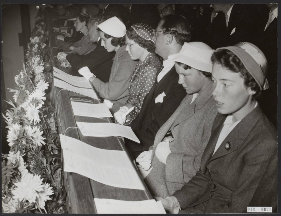 Koninklijk huis, prinsessen, parlementen, prinsjesdag, tribunes, Beatrix, prinse, Bestanddeelnr 018-0621