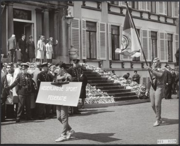 Koninklijk huis, prinsessen, koninginnen, prinsen, koninginnedag, Juliana, konin, Bestanddeelnr 019-0739