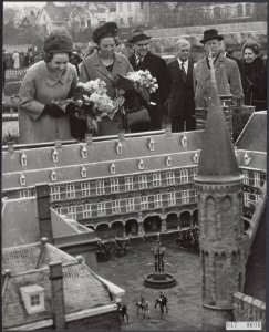 Koninklijk huis, prinsessen, openingen, schaalmodellen, Beatrix, prinses, Benedi, Bestanddeelnr 017-0696
