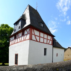 Kröffelbach, Kirche (3)