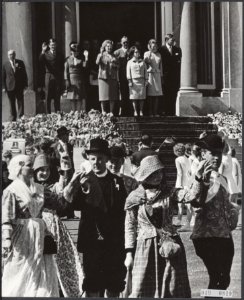 Koninklijk huis, prinsessen, prinsen, koninginnen, koninginnedag, koninklijke fa, Bestanddeelnr 019-0819