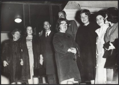 Koninklijk huis, prinsessen, prinsen, verlovingen, Carlos Hugo, prins, Irene, pr, Bestanddeelnr 018-0978