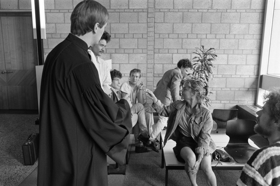 Kort geding landelijke studentenvakbond tegen de Staat om Harmonisatiewet ongeda, Bestanddeelnr 934-2936