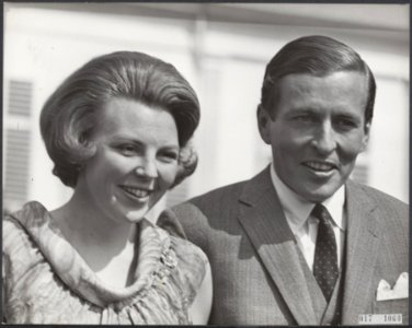 Koninklijk huis, prinsessen, prinsen, portretten, verlovingen, Beatrix, prinses,, Bestanddeelnr 017-1060