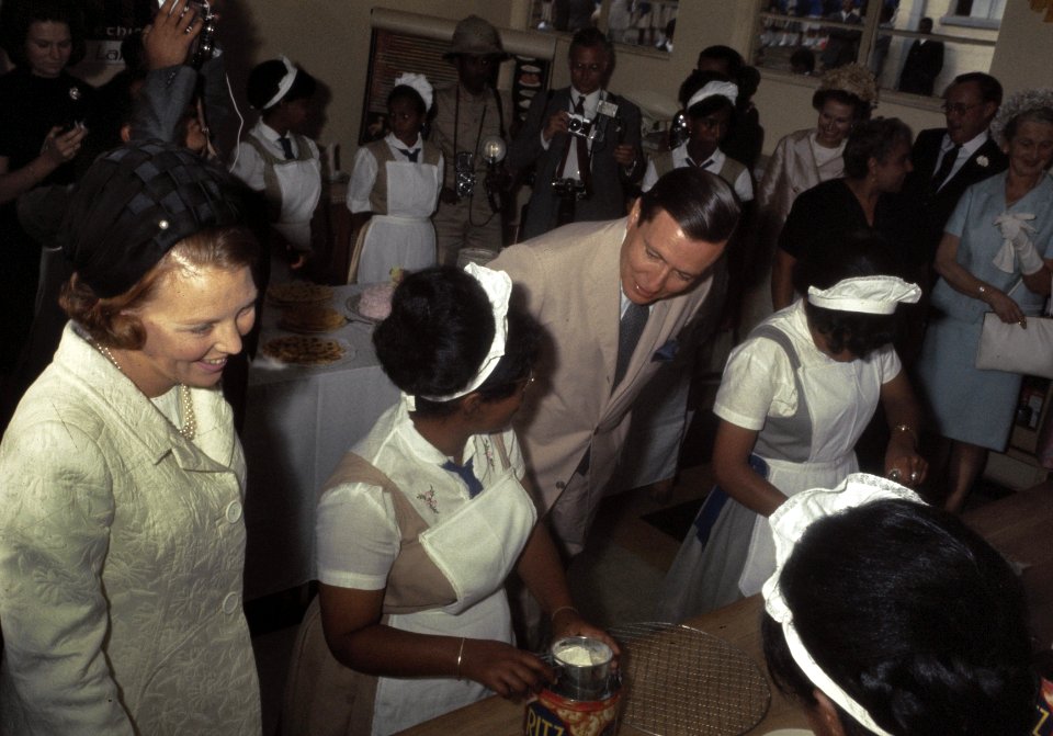 Koninklijk Paar en Prinses Beatrix en Prins Claus in Ethiopie Koninklijke Famil, Bestanddeelnr 254-8864