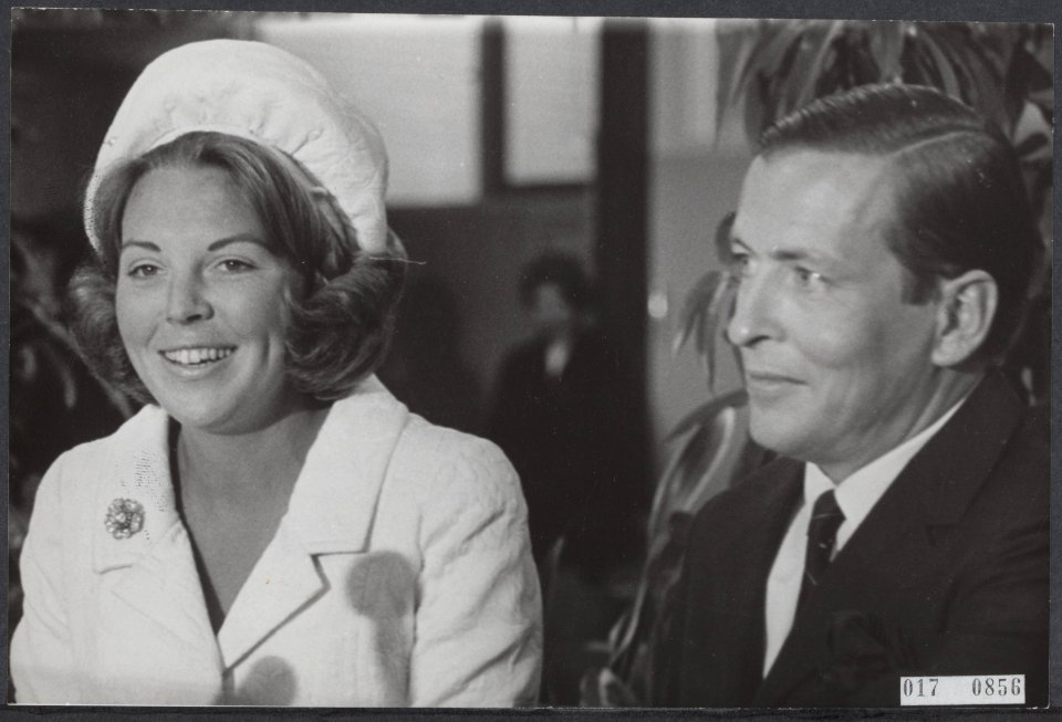 Koninklijk huis, prinsessen, prinsen, portretten, Beatrix, prinses, Claus, prins, Bestanddeelnr 017-0856