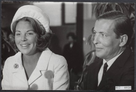 Koninklijk huis, prinsessen, prinsen, portretten, Beatrix, prinses, Claus, prins, Bestanddeelnr 017-0856