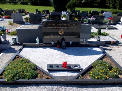Krško Cemetery 01