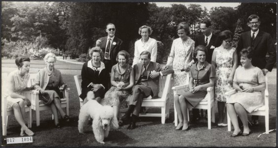 Koninklijk huis, prinsessen, prinsen, koninginnen, portretten, verlovingen, Beat, Bestanddeelnr 017-1094