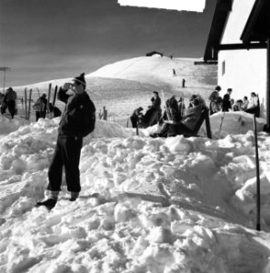 Koninklijke familie in Sankt Anton. Wintersporters, Bestanddeelnr 934-5333