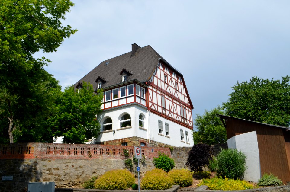 Kröffelbach, Kirchstraße 2, Pfarrhaus (1)