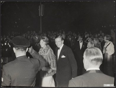 Koninklijk huis, prinsessen, prinsen, publiek, Beatrix, prinses, Claus, prins, Bestanddeelnr 017-1079