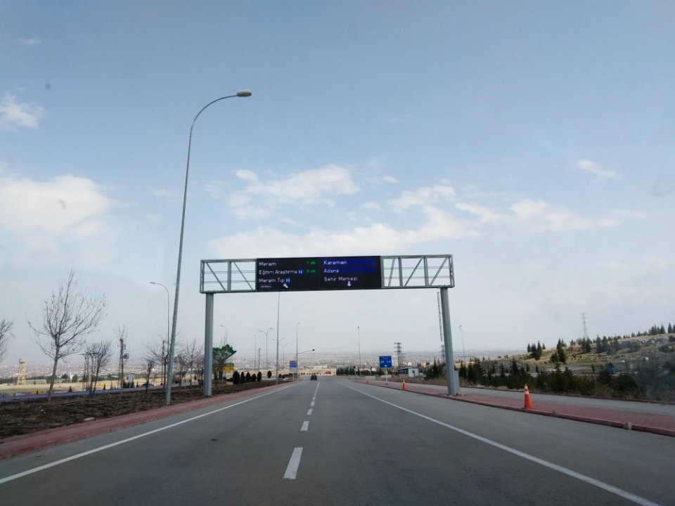 Konya'da levha 20210310 150610 03