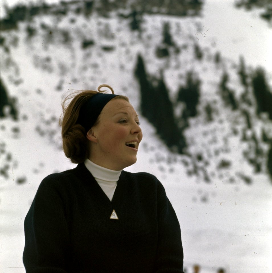 Koninklijke familie met wintersportvakantie in Lech. Prinses Beatrix, Bestanddeelnr 254-9175