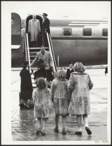 Koninklijk huis, prinsessen, koninginnen, prinsen, ontvangsten, vliegtuigen, Bea, Bestanddeelnr 019-0344