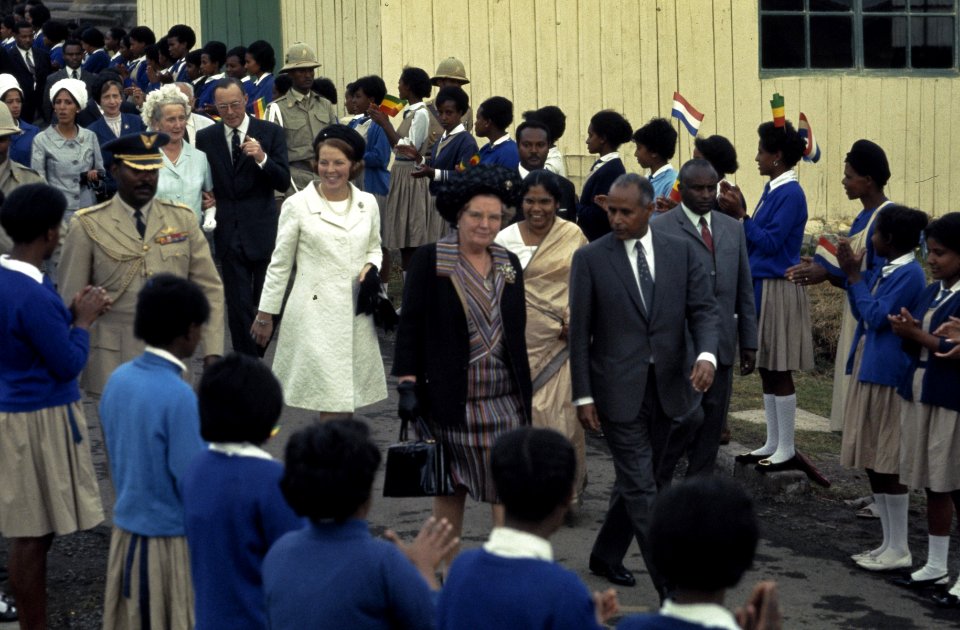 Koninklijk Paar en Prinses Beatrix en Prins Claus in Ethiopie Koninklijke Famil, Bestanddeelnr 254-8863