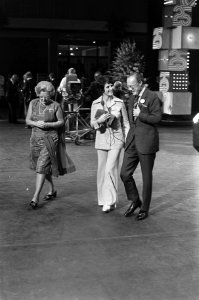 Koninklijke familie in RAI-gebouw aanwezig bij feestelijk spelprogramma gepresen, Bestanddeelnr 926-6615