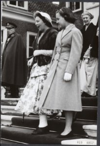 Koninklijk huis, prinsessen, VERTREKKEN, paleizen, Beatrix, prinses, Margriet, p, Bestanddeelnr 019-0957