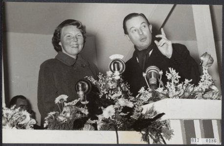 Koninklijk huis, prinsessen, tewaterlatingen, Beatrix, prinses, Bestanddeelnr 017-0186