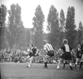 Korfbal Luto tegen Rhoda, spelmoment, Bestanddeelnr 917-8583