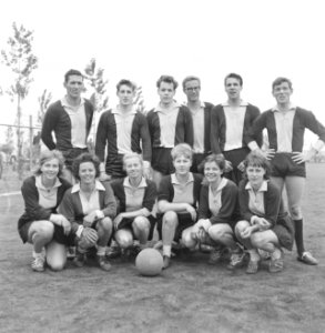 Korfbal Luto tegen Ons Eibernest 4-3, twaaltal Luto, Bestanddeelnr 917-8242