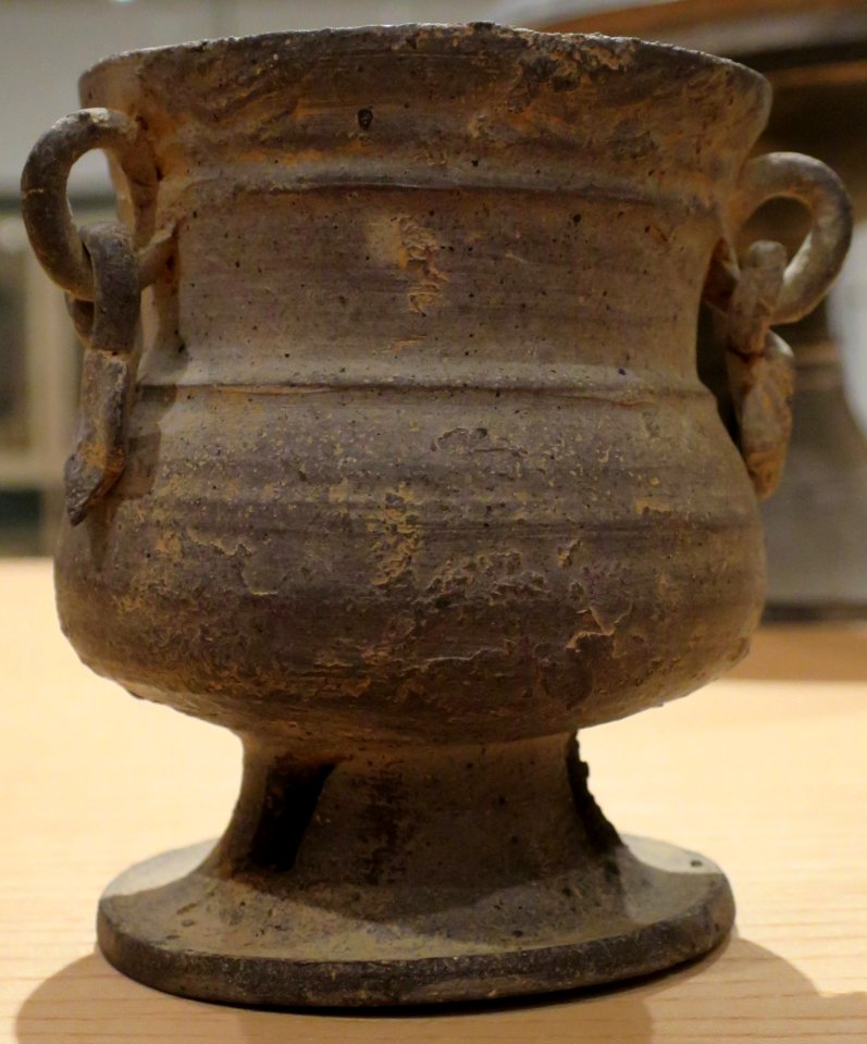 Korean pedestal cup, 5th-6th century, Honolulu Museum of Art 5414.1