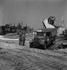 Koninklijke Nederlandse Brigade Prinses Irene. Landing in Normandië, Bestanddeelnr 934-9657
