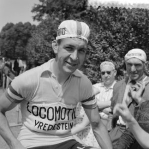 Koppen van Nederlandse renners, die deelnemen aan de Tour de France , Martin Van, Bestanddeelnr 910-4592