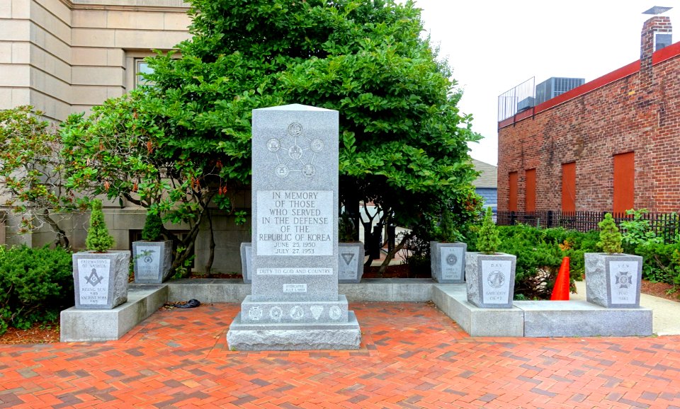 Korean War Memorial - Nashua, New Hampshire - DSC07381