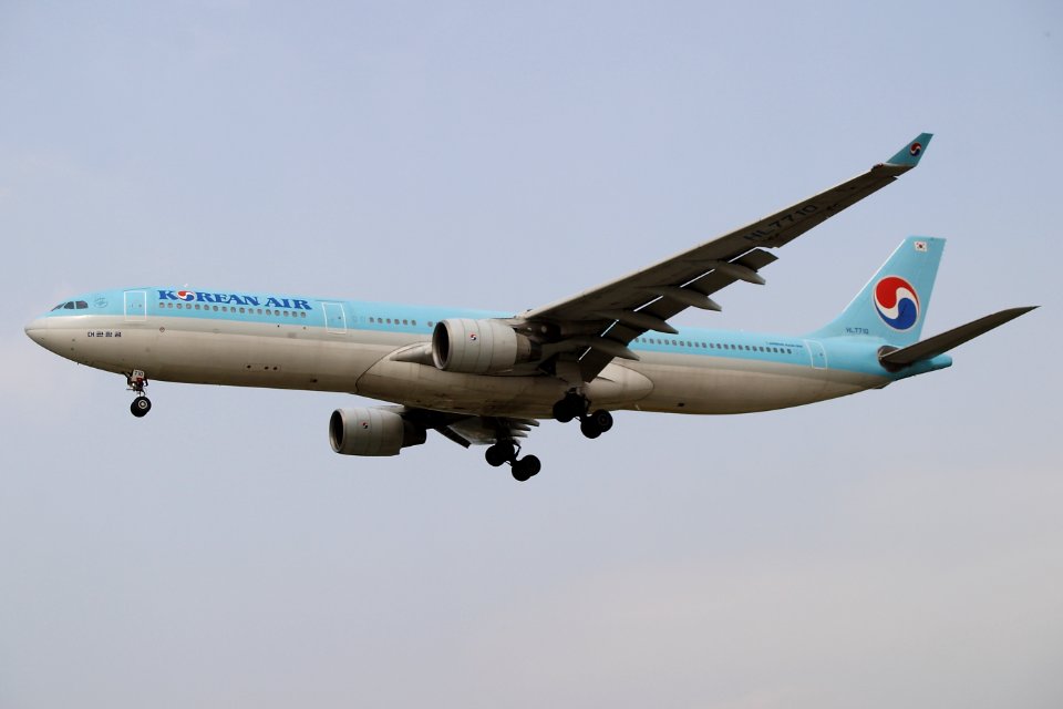 KoreanAir A330 fukuoka 20090523152158
