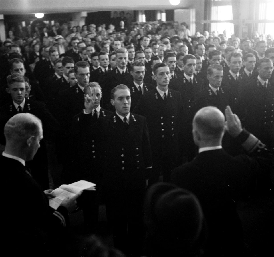 Koninklijk Instituut voor de Marine te Den Helder. Beediging officieren, Bestanddeelnr 904-1856