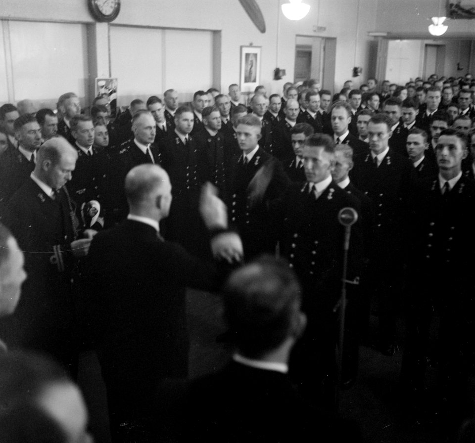 Koninklijk Instituut voor de Marine te Den Helder. Beediging officieren, Bestanddeelnr 904-1865